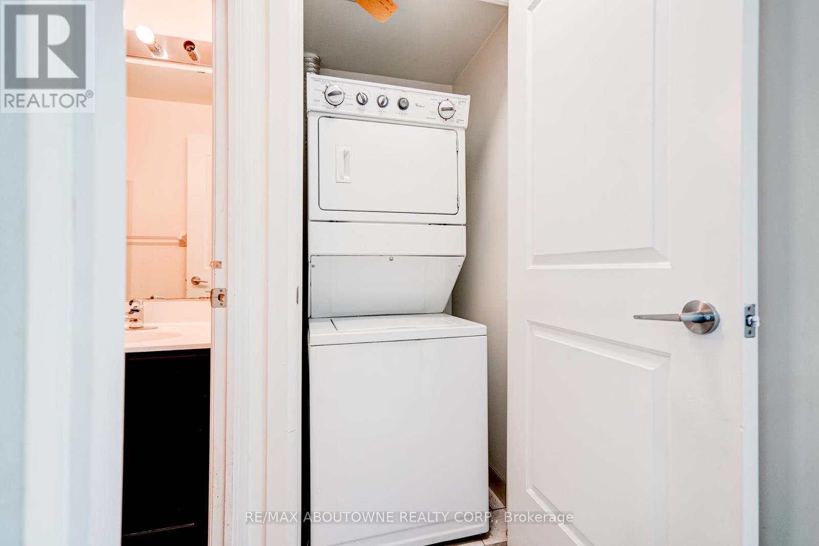 Photo 33 of 2705 90 Absolute Avenue, Mississauga ON