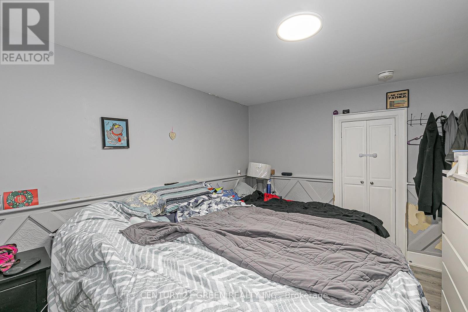 Photo 3 of 58 Gibbons Street, Oshawa ON