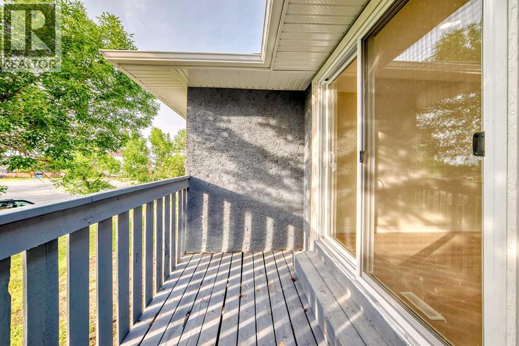 Single Family House Bungalow for Sale in  Berkley Road NW Beddington Heights Calgary 