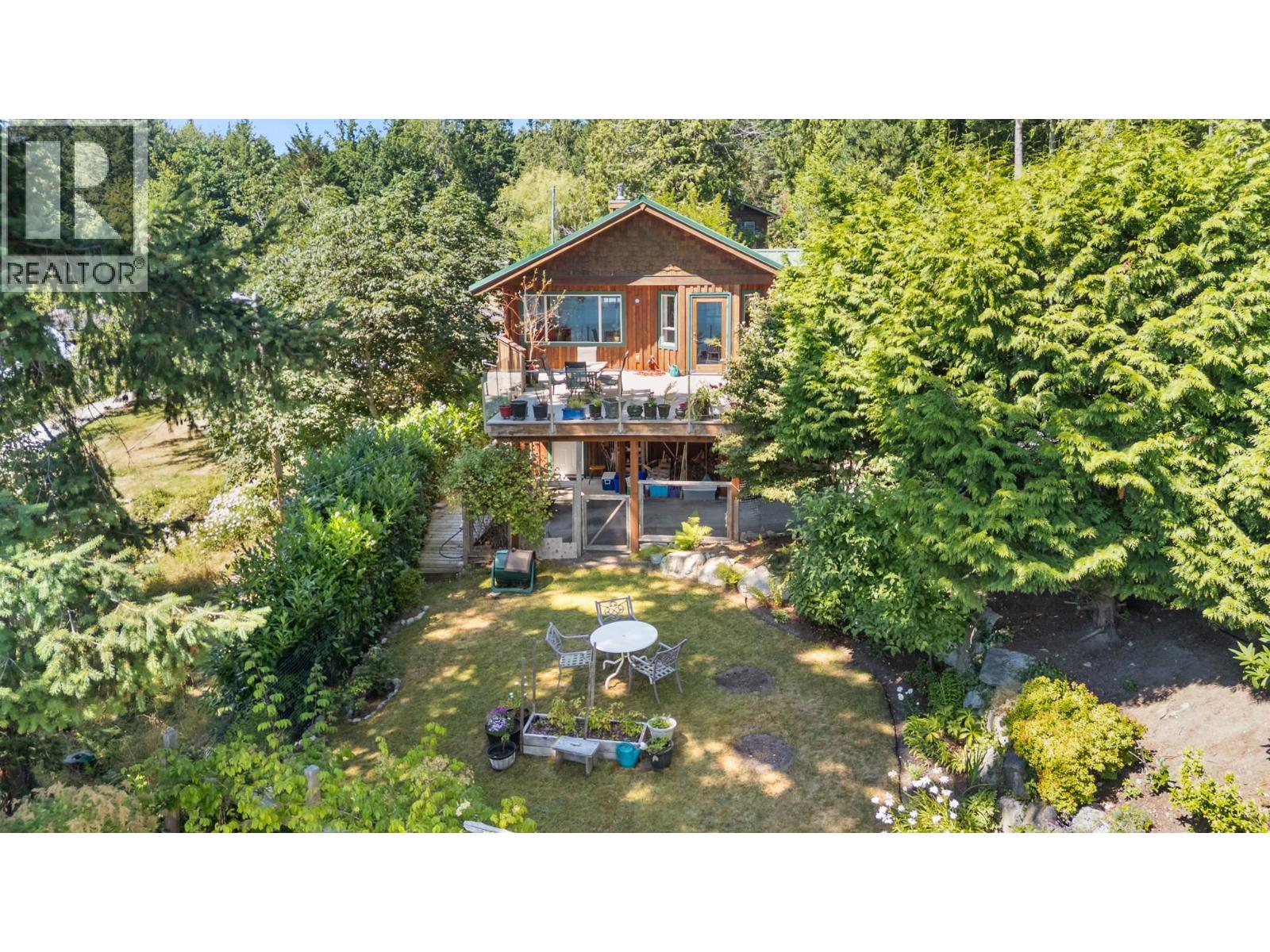 4371 FRANCIS PENINSULA ROAD, Madeira Park