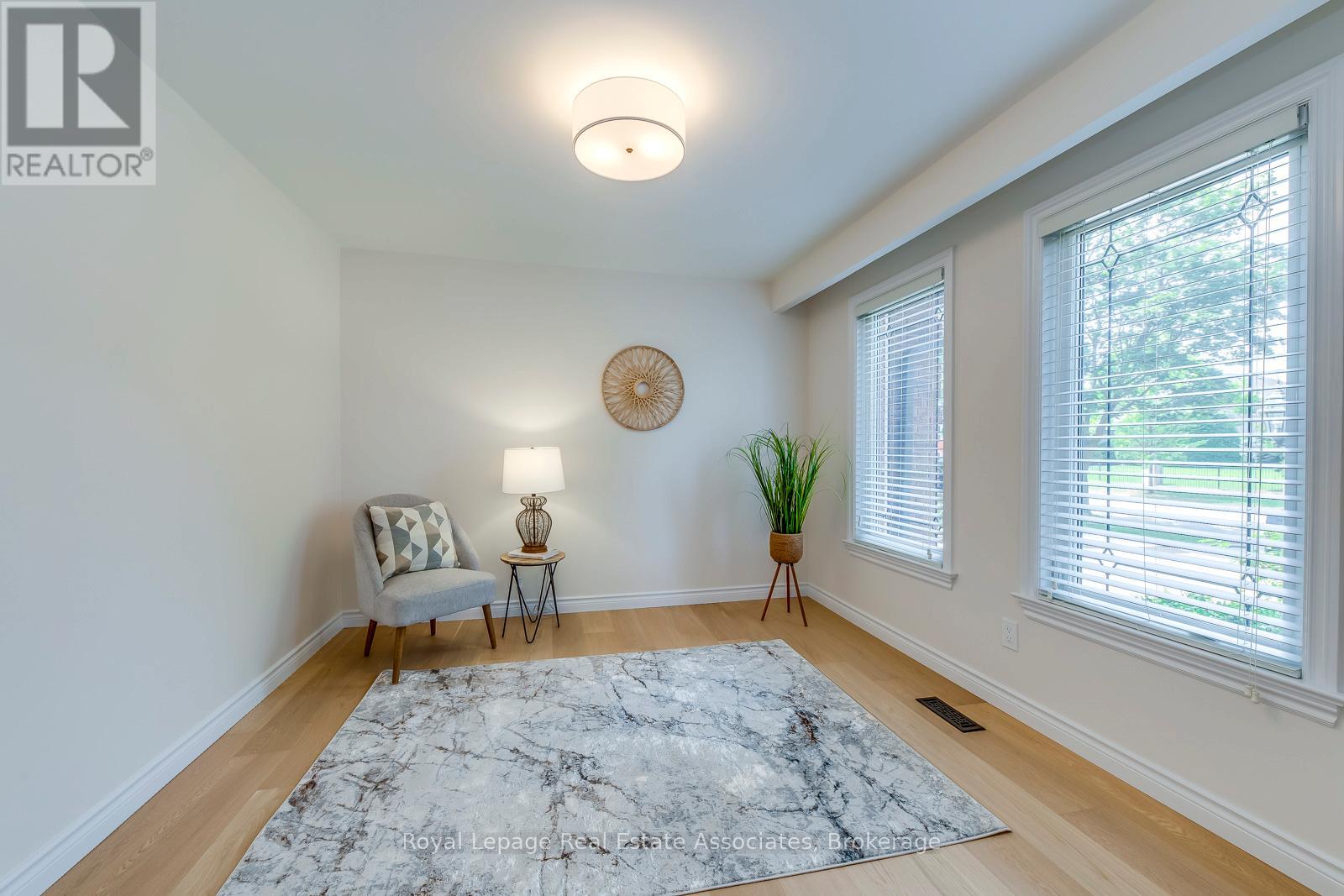 Photo 42 of 688 Fieldstone Road, Mississauga ON