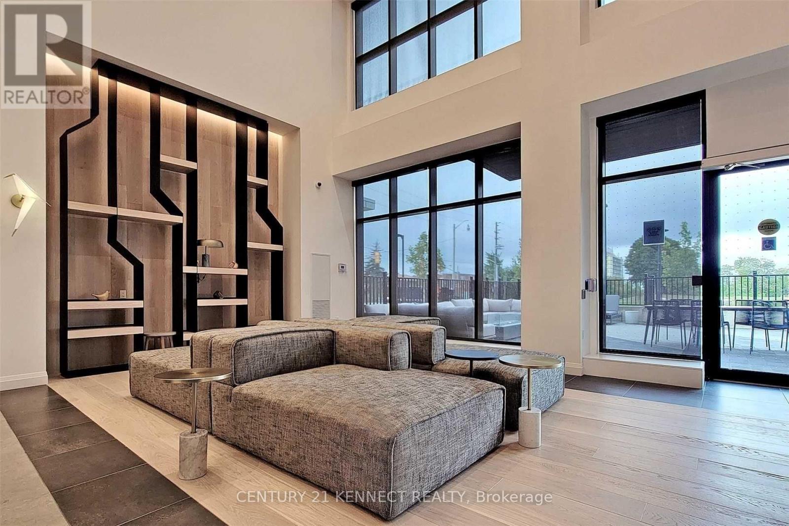 Photo 10 of Th 2 60 George Butchart Drive, Toronto ON