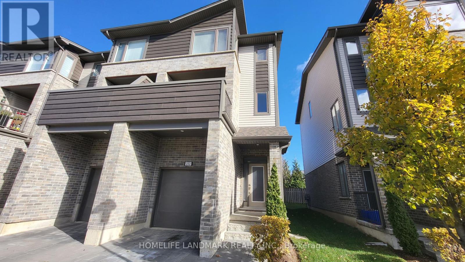 Photo 9 of 232 1960 Dalmagarry Road, London North ON