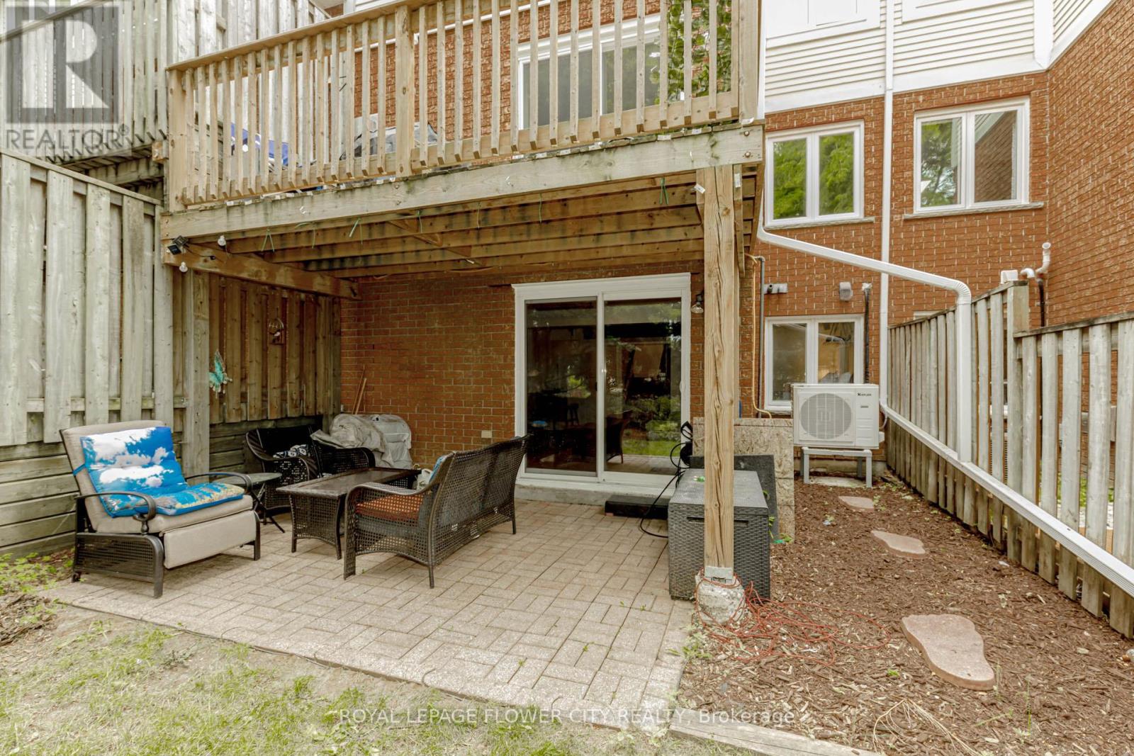 Photo 43 of 4 523 Beechwood Drive, Waterloo ON