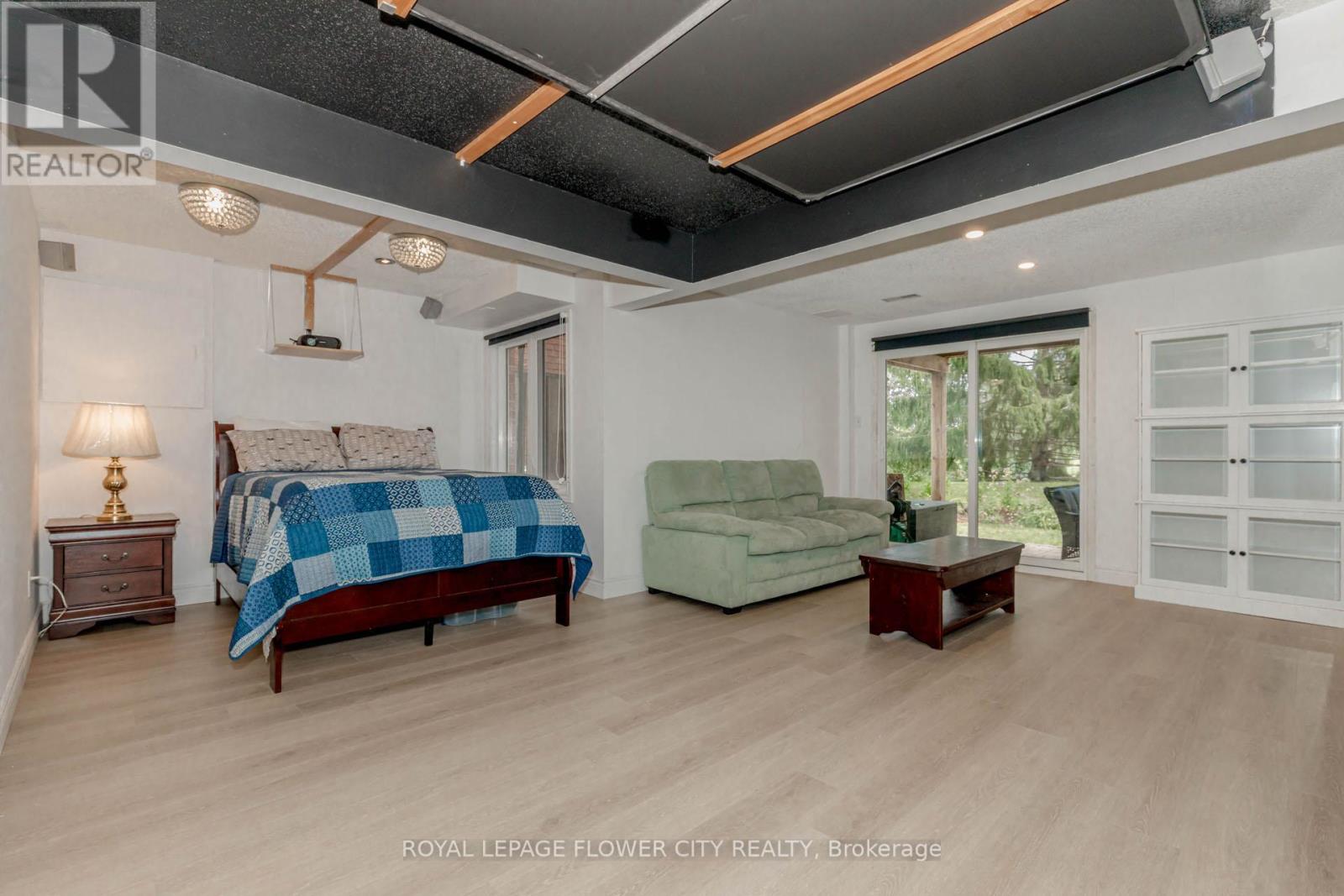 Photo 6 of 4 523 Beechwood Drive, Waterloo ON
