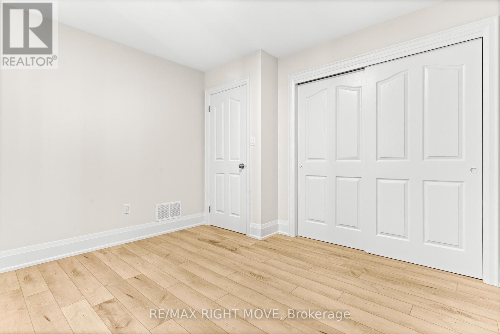 Photo 9 of 1 Ojibway Court, Tiny ON