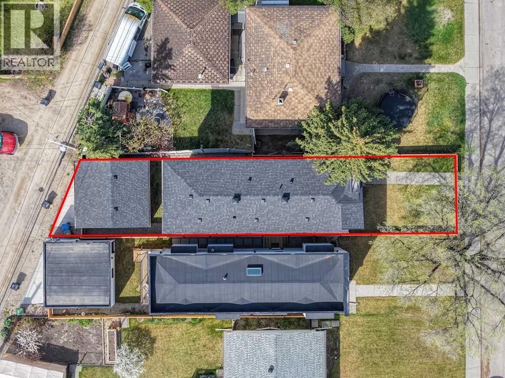 Single Family House for Sale in   Avenue NW Parkdale Calgary 