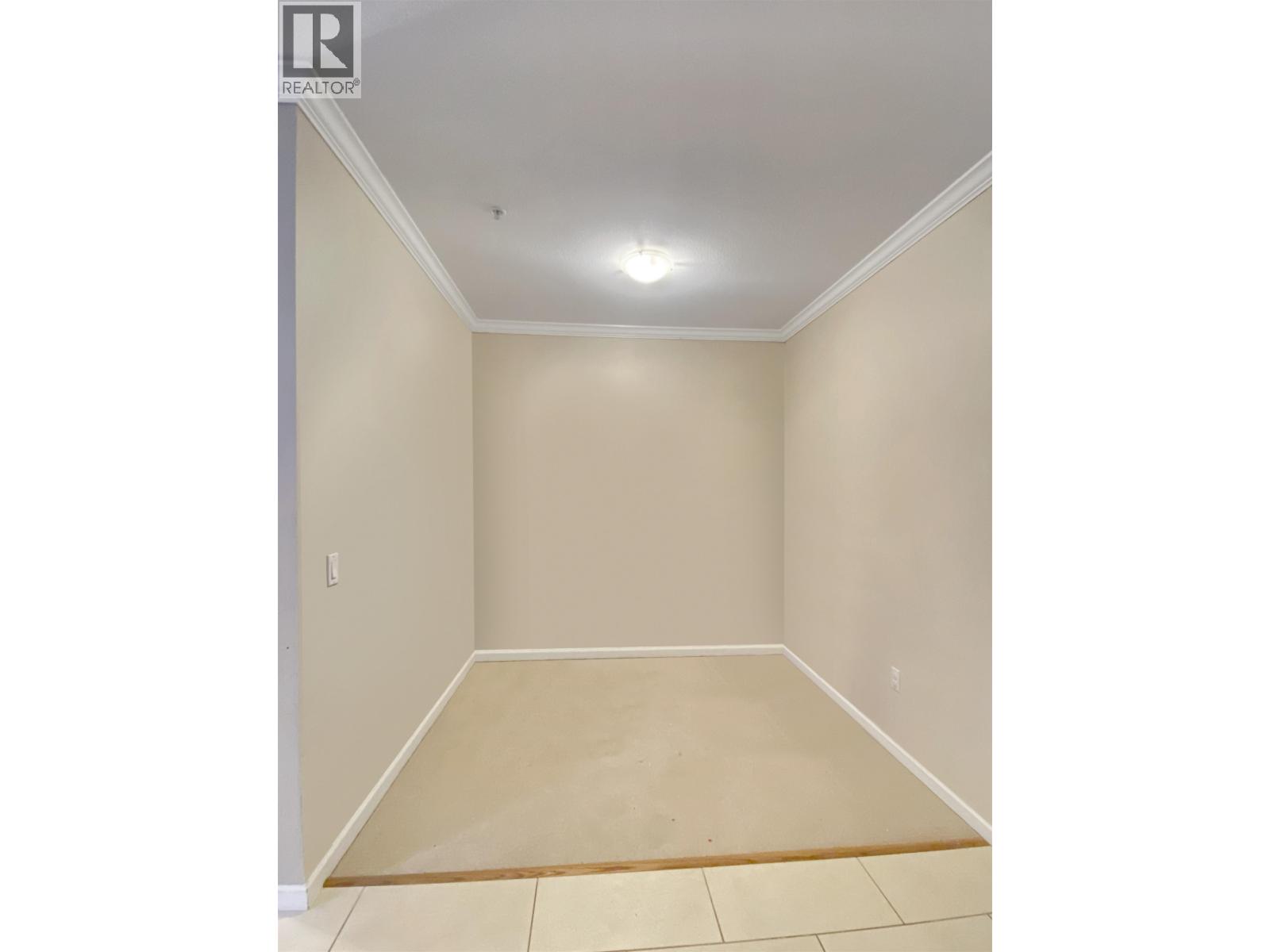 Photo 10 of 102 2477 Kelly Avenue, Port Coquitlam BC