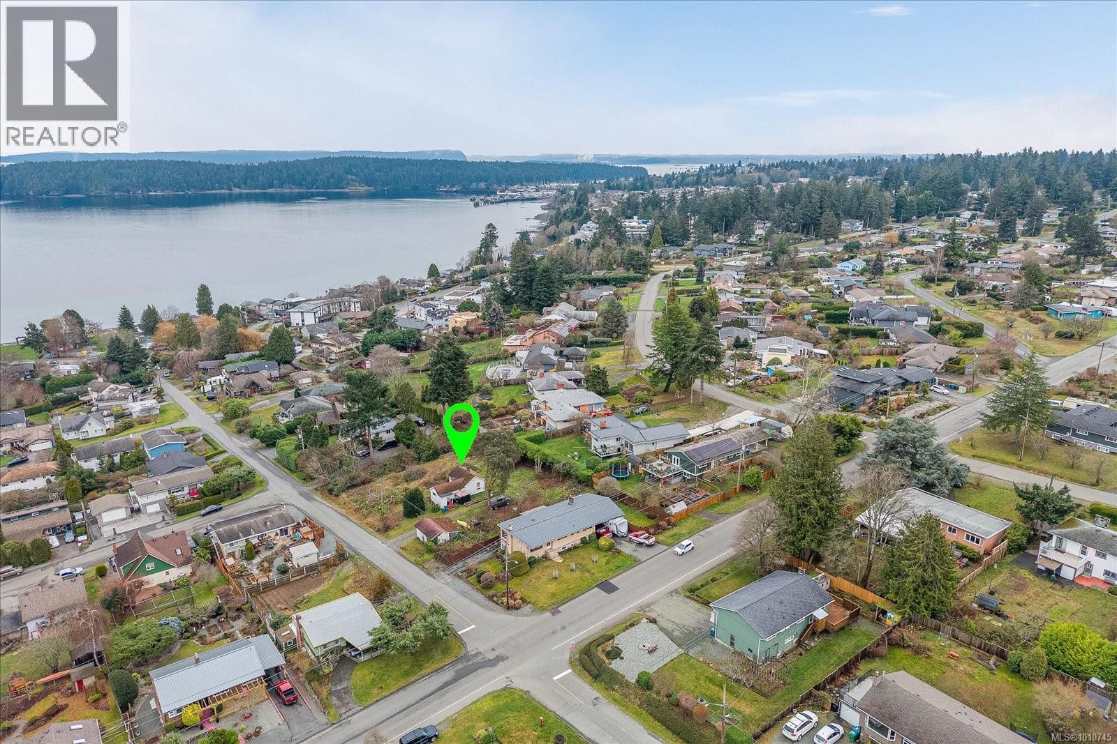 Photo 7 of 1630 Loat St, Nanaimo BC