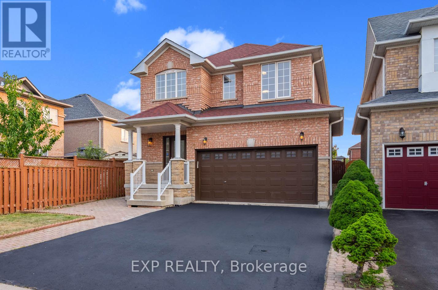 Photo 40 of 7 Royal Springs Crescent, Brampton ON