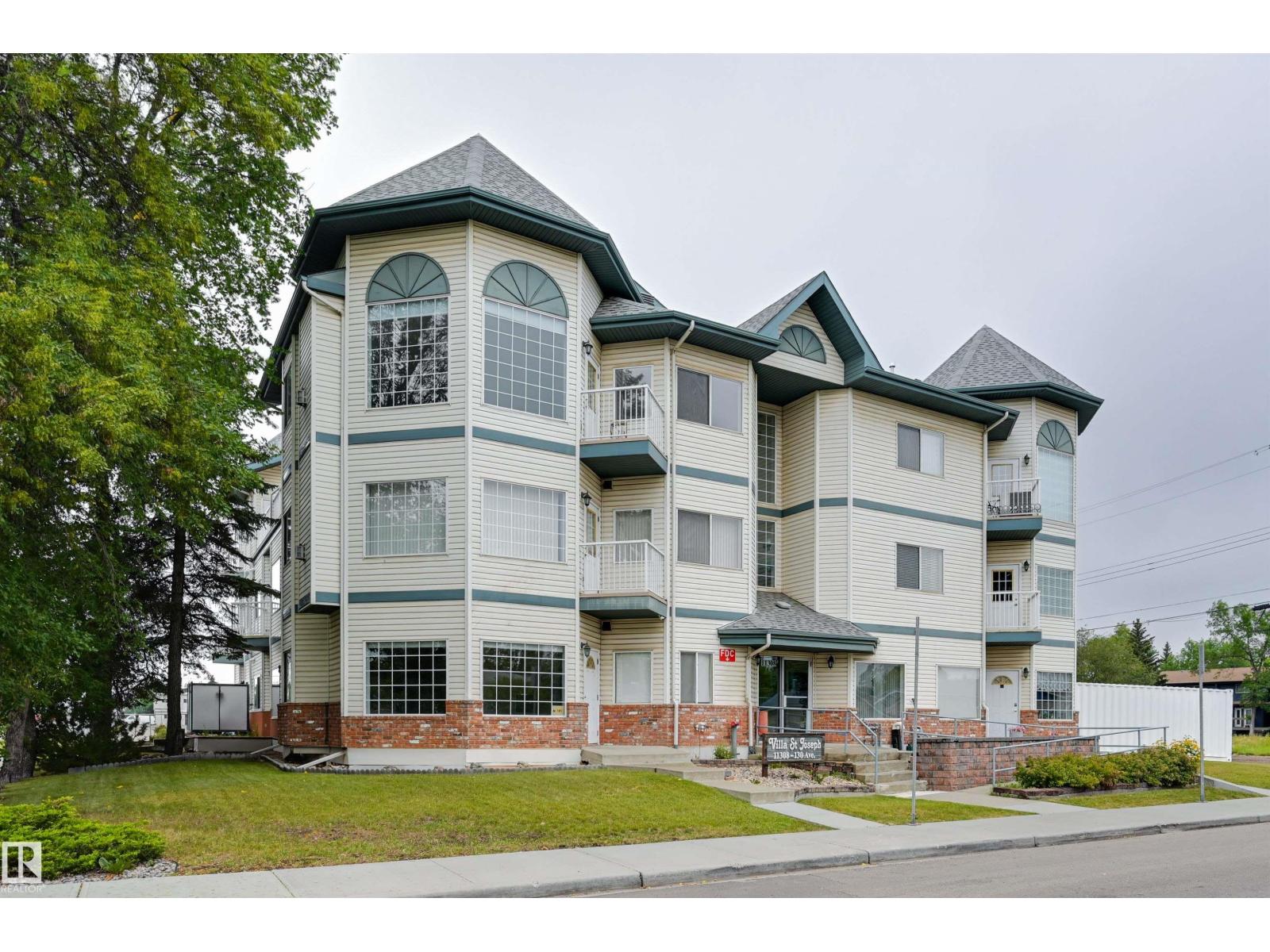Photo 1 of 304 11308 130 Av Nw, Edmonton AB