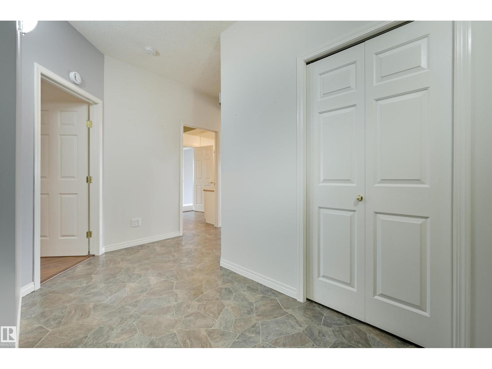 Photo 18 of 304 11308 130 Av Nw, Edmonton AB