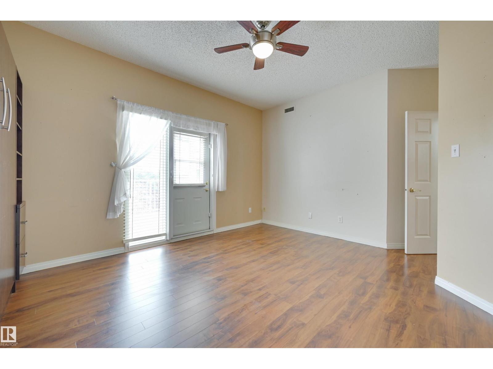 Photo 20 of 304 11308 130 Av Nw, Edmonton AB