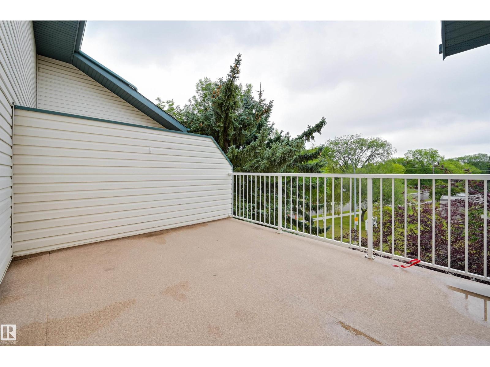 Photo 31 of 304 11308 130 Av Nw, Edmonton AB