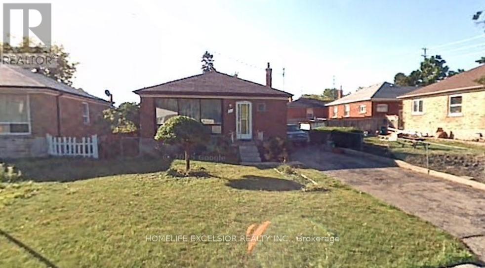Photo 1 of Main Upper 3 Strode Drive, Toronto ON