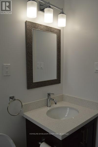Photo 11 of Main Upper 3 Strode Drive, Toronto ON