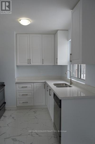Photo 3 of Main Upper 3 Strode Drive, Toronto ON