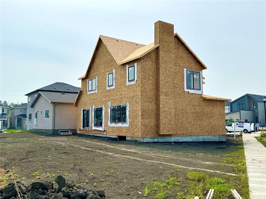 Photo 5 of 163 Whitehorn Crescent, Winnipeg MB