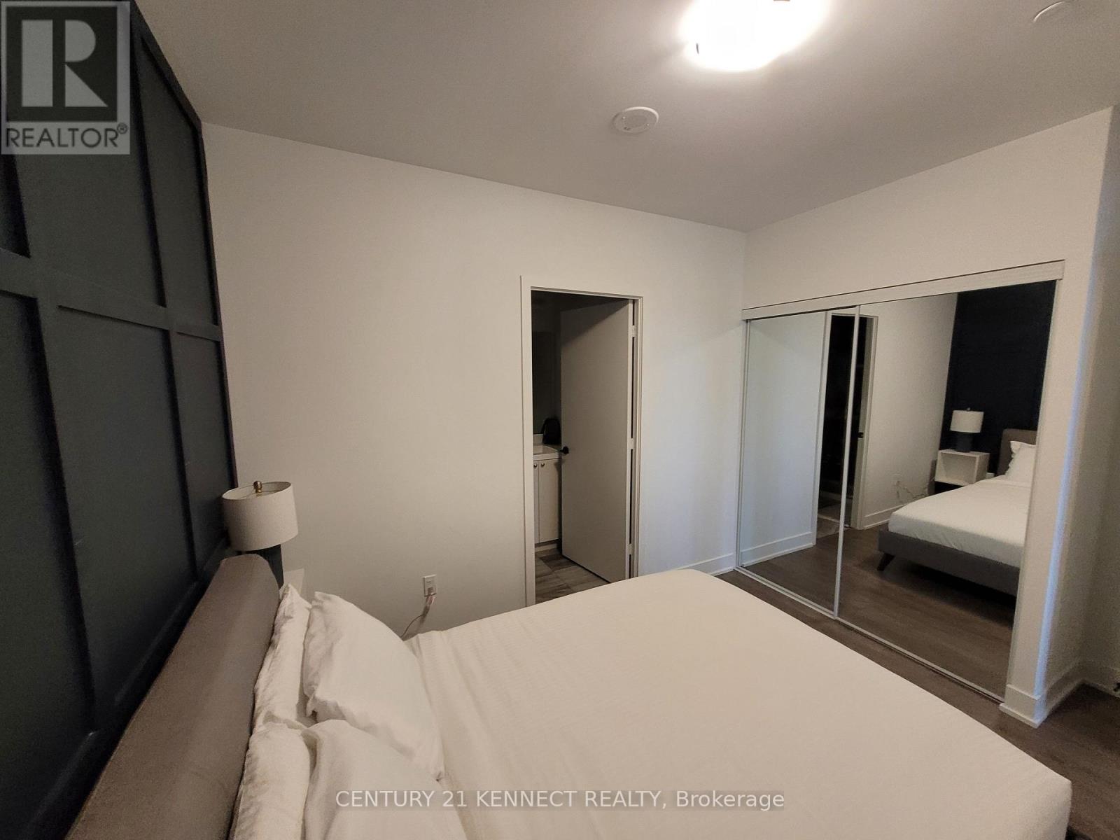 Photo 13 of Th 02 60 George Butchart Drive, Toronto ON