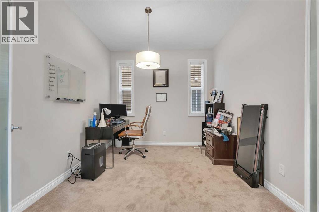 Single Family House for Sale in  Evansborough Way NW Evanston Calgary 