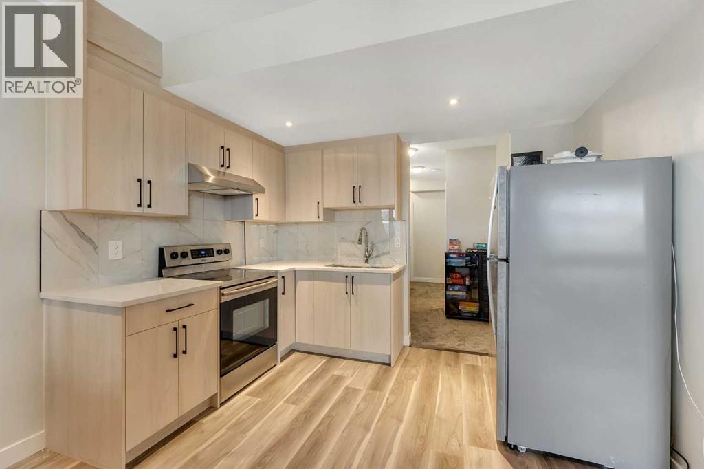 296 Evansborough Way NW, Calgary, Alberta