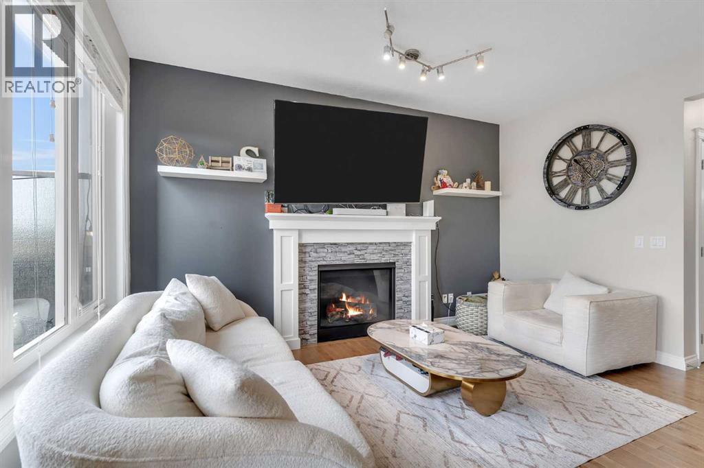 Single Family House for Sale in  Evansborough Way NW Evanston Calgary 