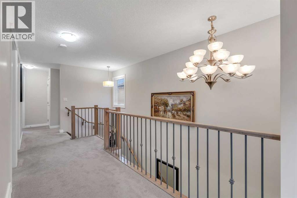 Single Family House for Sale in  Evansborough Way NW Evanston Calgary 