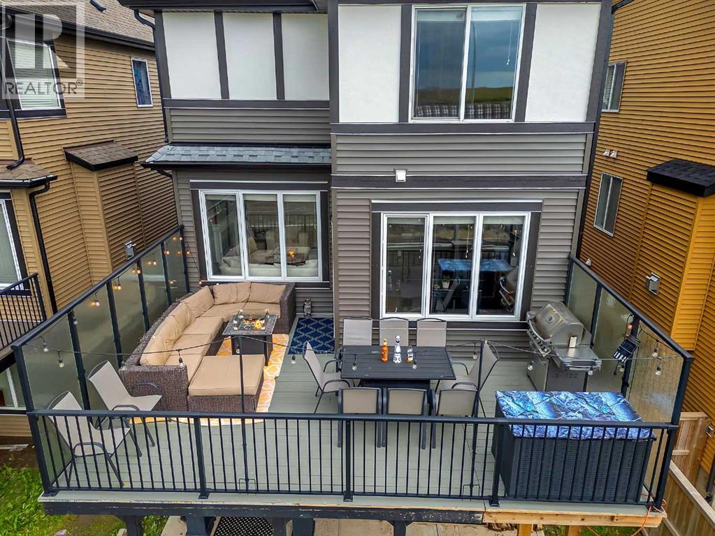 Single Family House for Sale in  Evansborough Way NW Evanston Calgary 