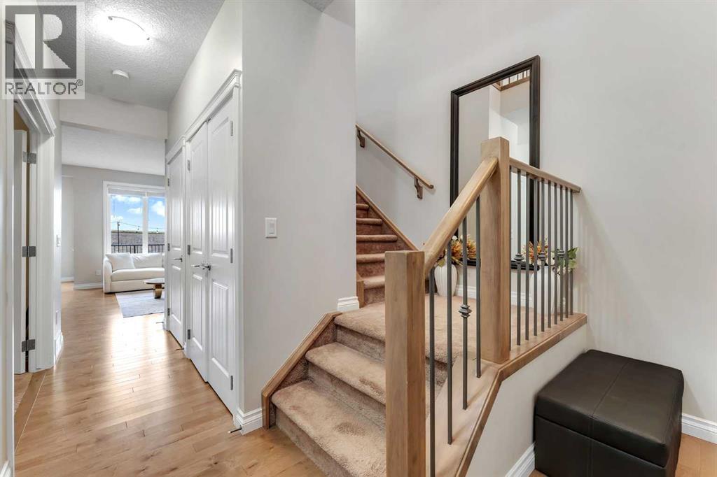Single Family House for Sale in  Evansborough Way NW Evanston Calgary 