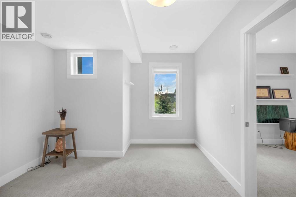 Photo 24 of 101 1921 27 Street Sw, Calgary AB