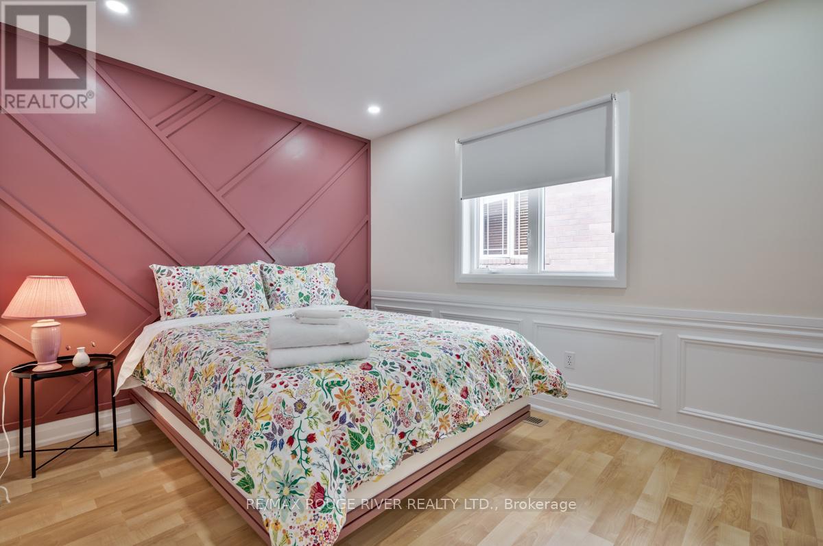 Photo 19 of 333 Mary Street W, Kawartha Lakes ON