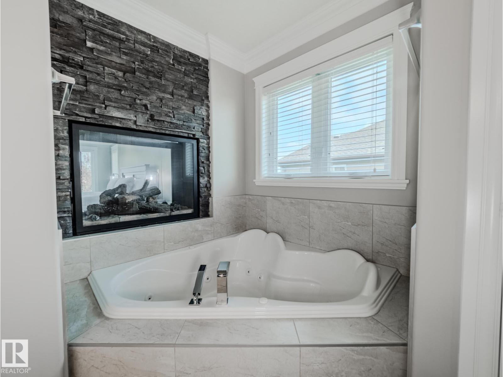 Photo 32 of 1606 Adamson Cl Sw, Edmonton AB