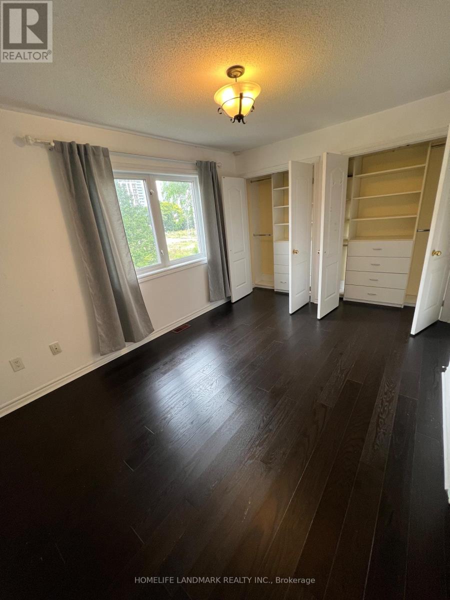 Photo 16 of 31 Rodeo Court, Toronto ON