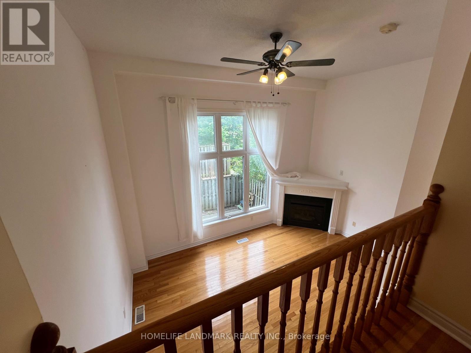 Photo 7 of 31 Rodeo Court, Toronto ON
