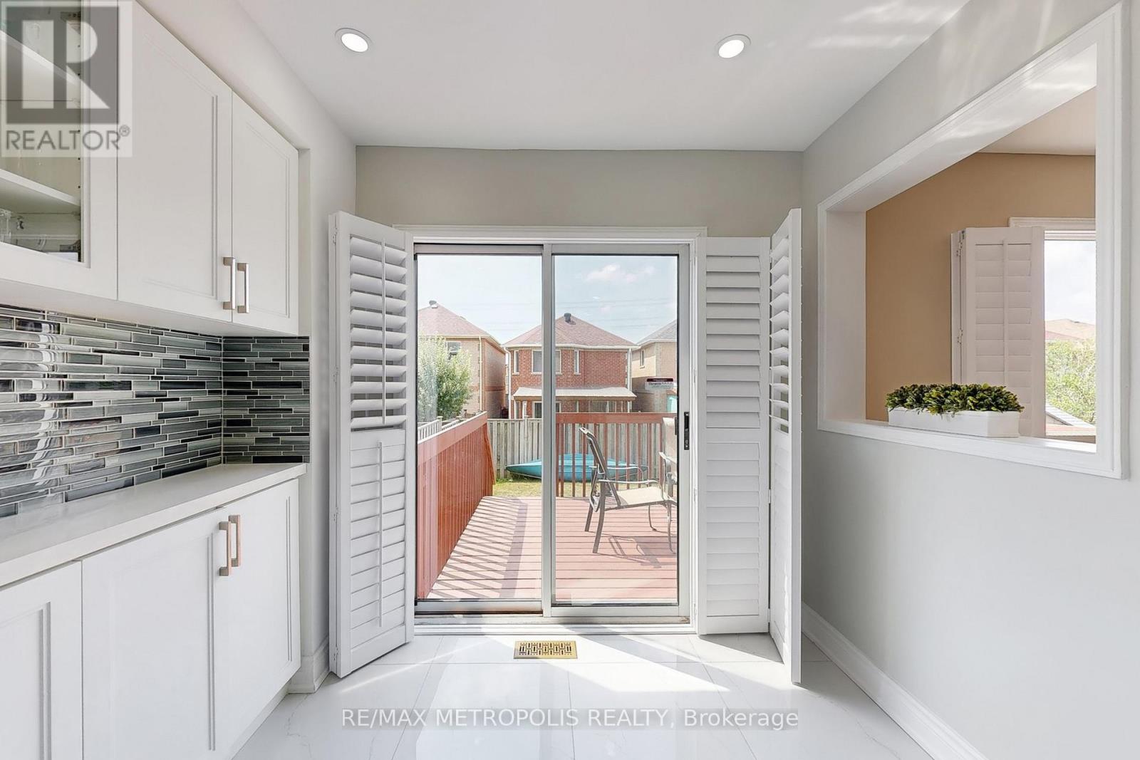 Photo 16 of 175 Roxbury Street, Markham ON