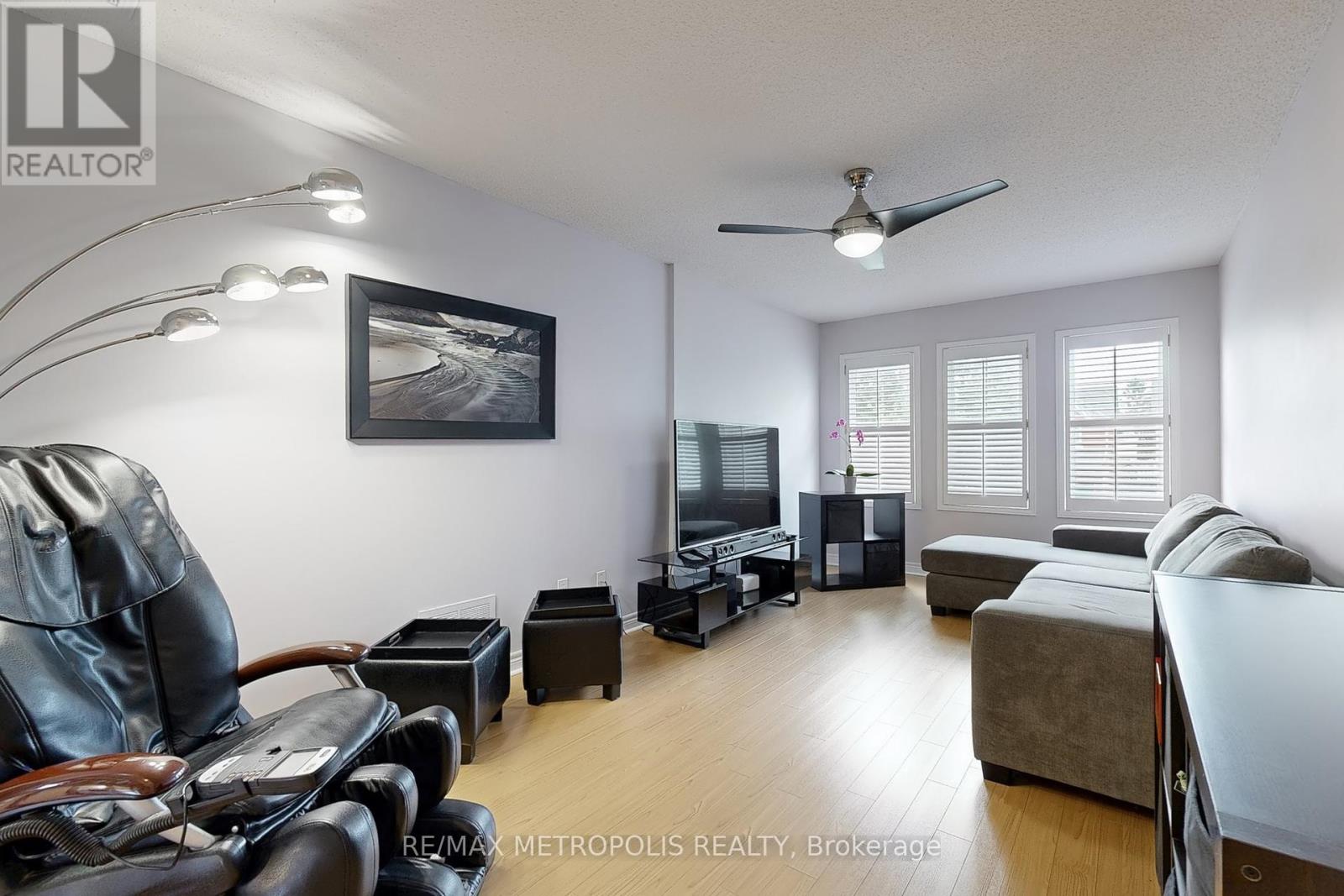 Photo 23 of 175 Roxbury Street, Markham ON