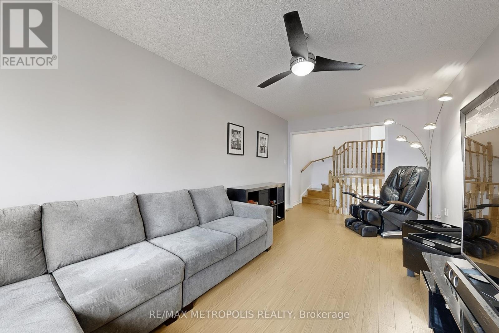 Photo 24 of 175 Roxbury Street, Markham ON