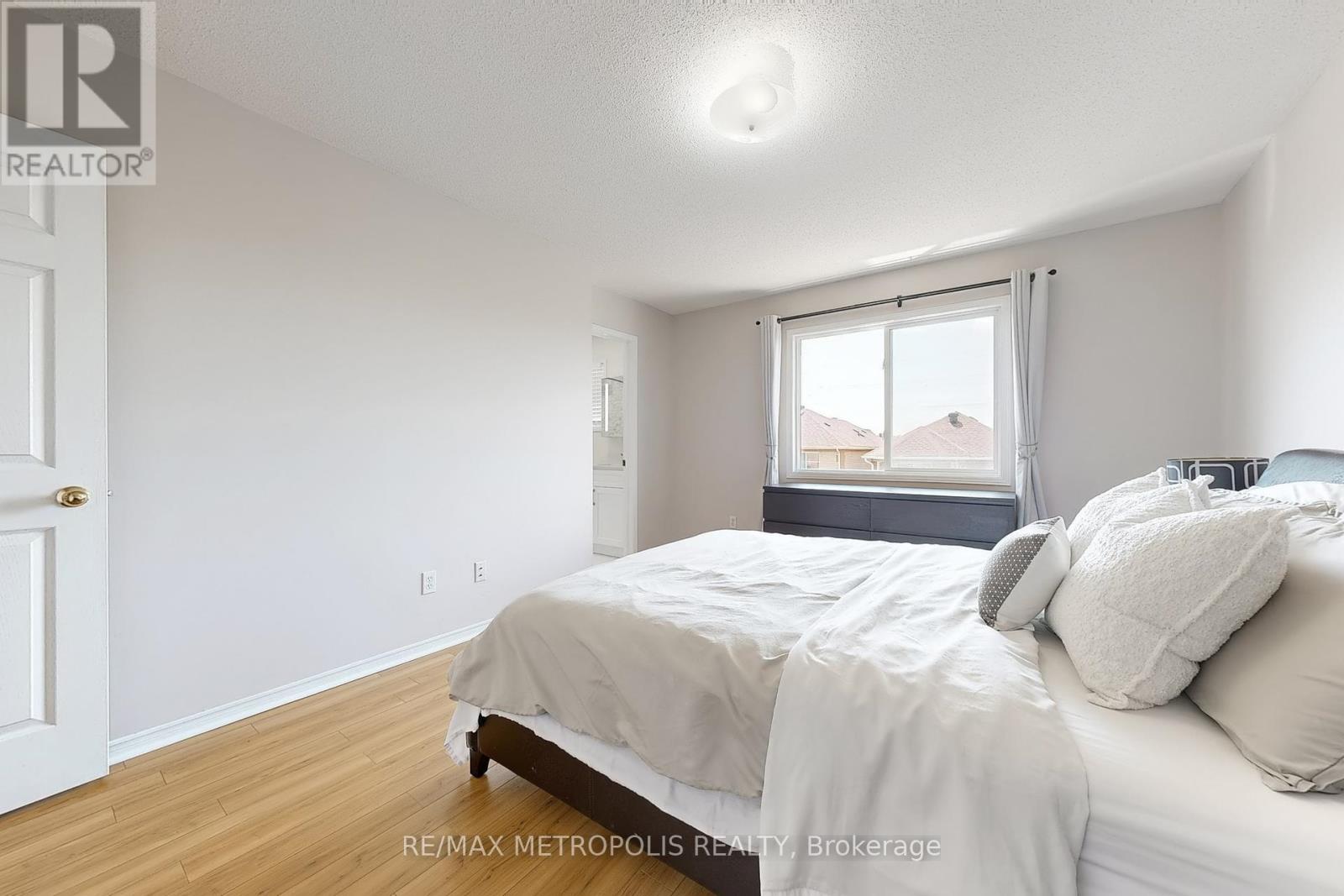 Photo 30 of 175 Roxbury Street, Markham ON