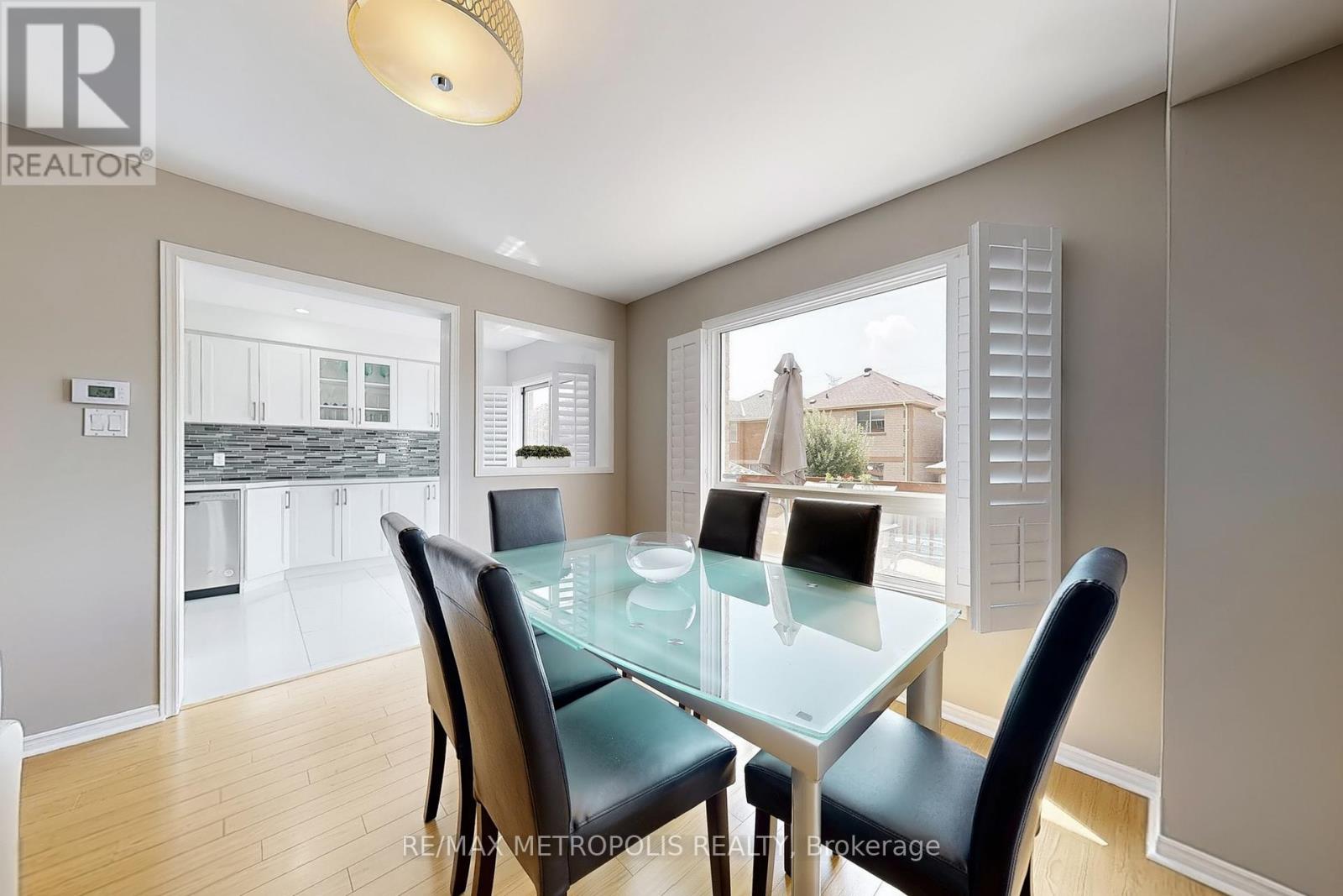 Photo 9 of 175 Roxbury Street, Markham ON