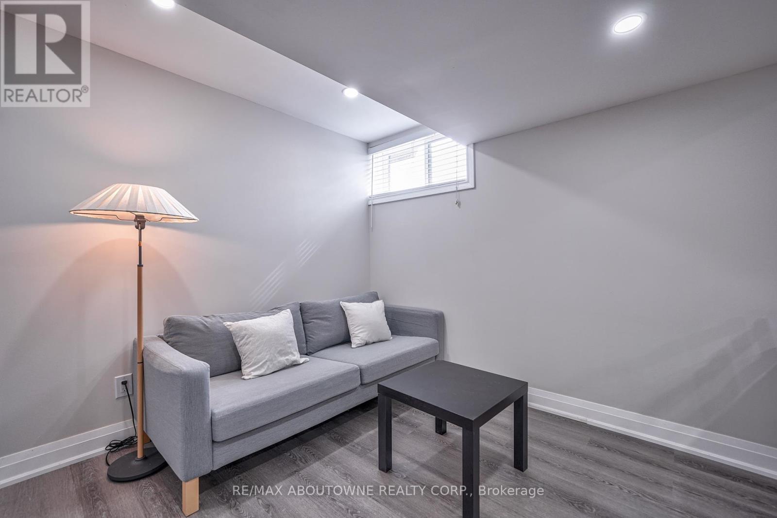 Photo 10 of Lower 195 Greti Drive, Hamilton ON
