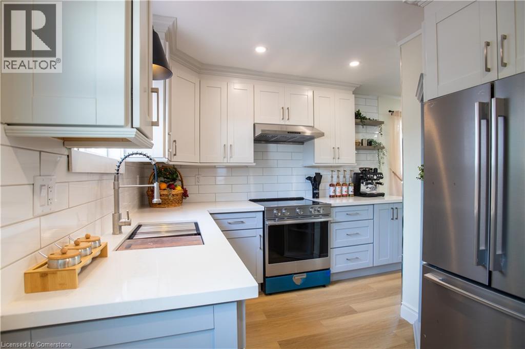 Photo 14 of 35 St Peter Street, St Catharines ON