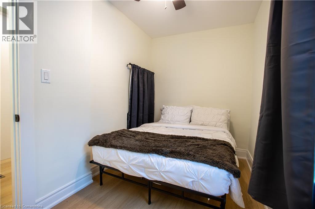 Photo 19 of 35 St Peter Street, St Catharines ON
