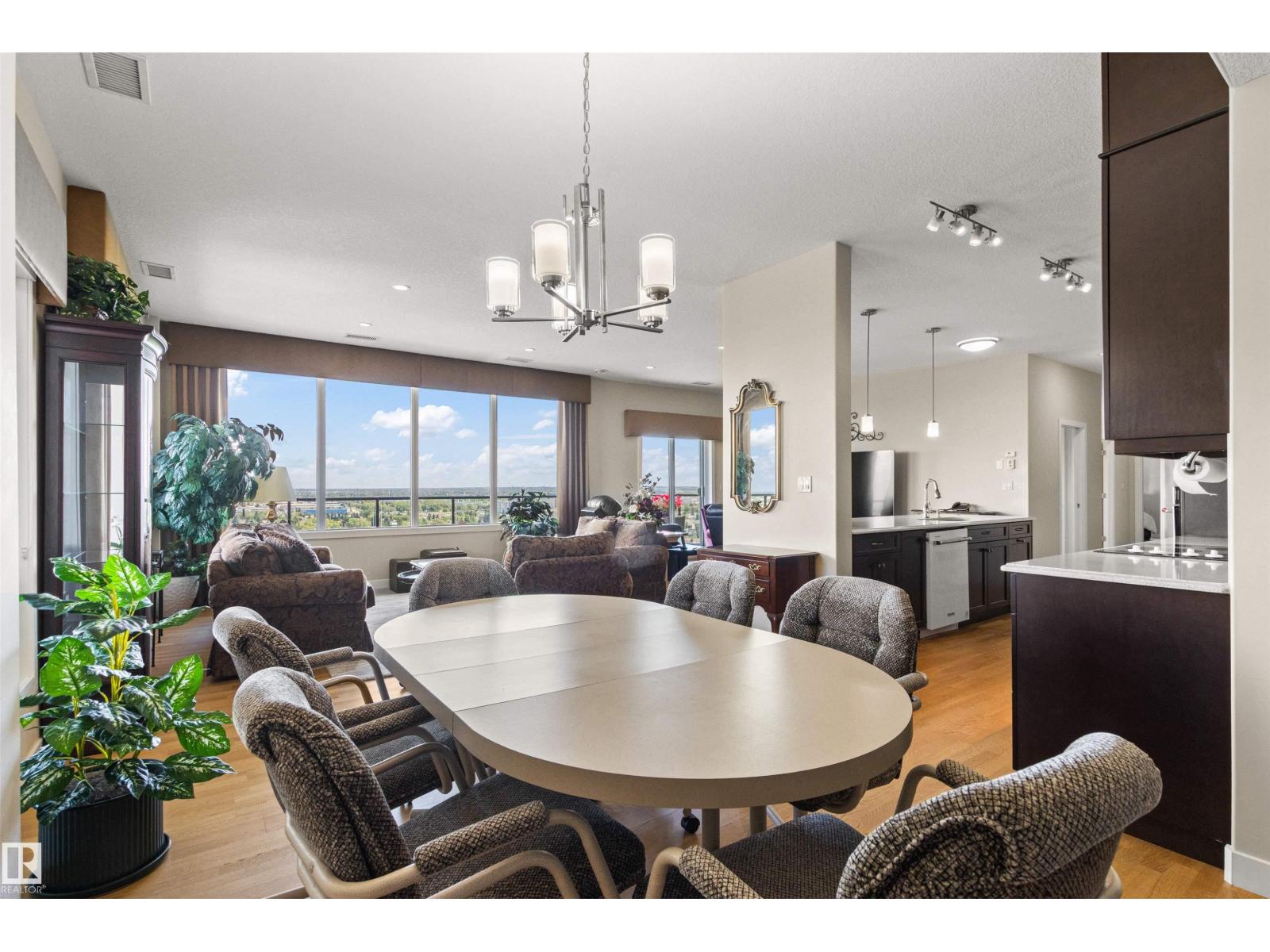 Photo 14 of 1406 2755 109 St Nw, Edmonton AB