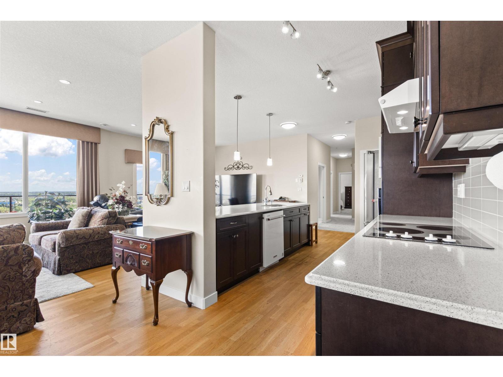 Photo 6 of 1406 2755 109 St Nw, Edmonton AB