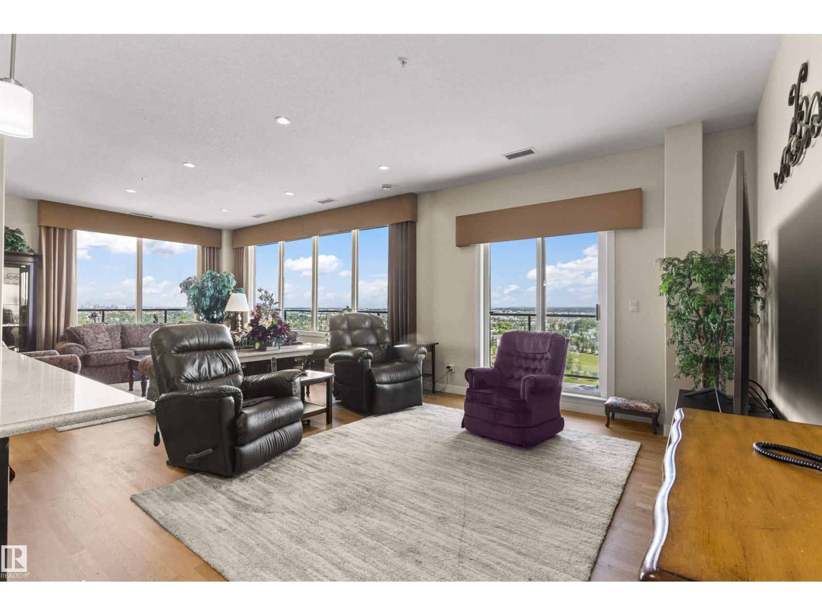 Photo 7 of 1406 2755 109 St Nw, Edmonton AB