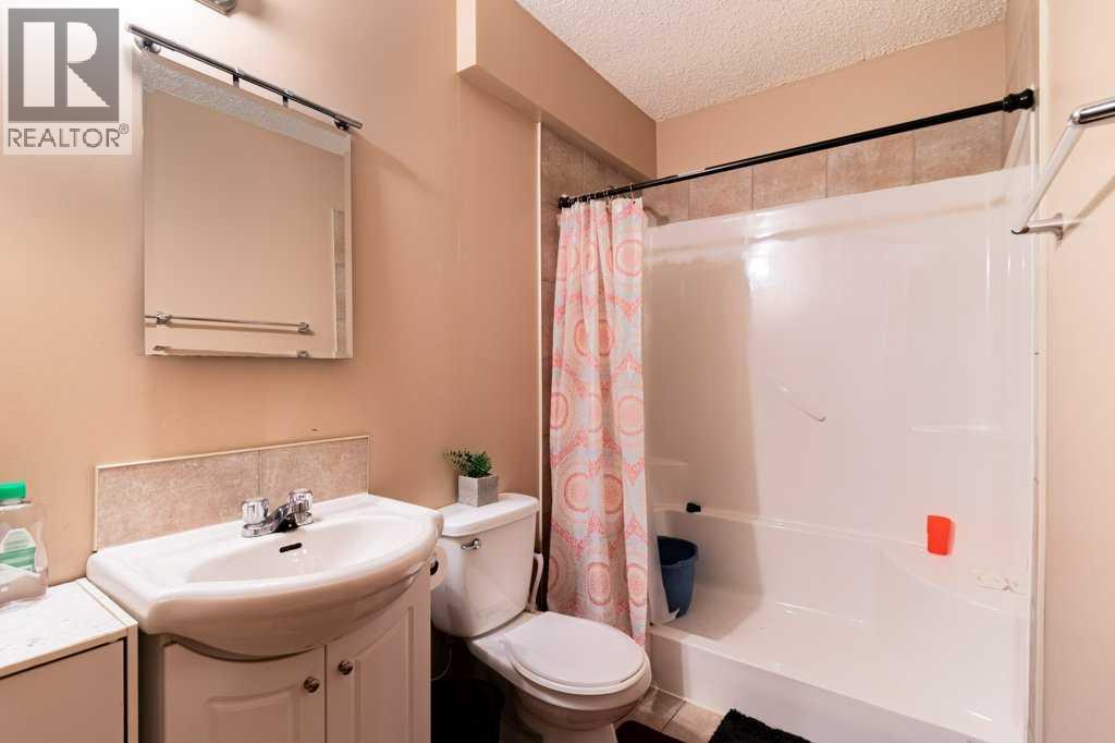 Photo 39 of 126 Martin Crossing Manor Ne, Calgary AB