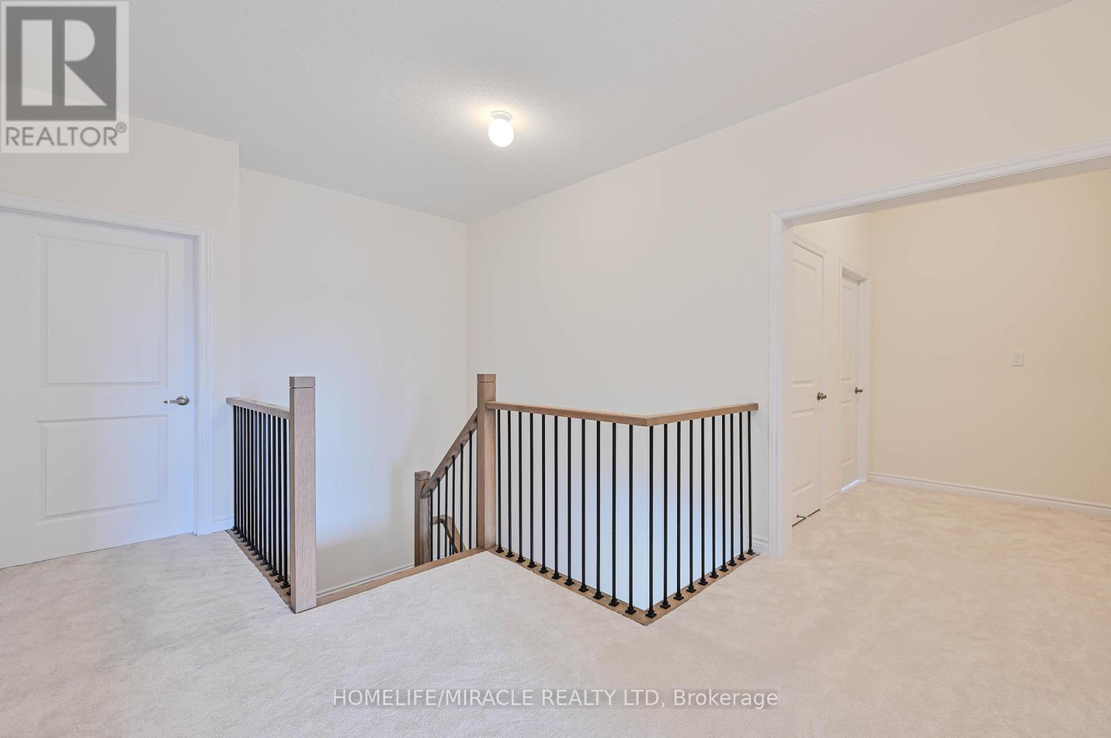 Photo 27 of 1653 Corsal Court, Innisfil ON