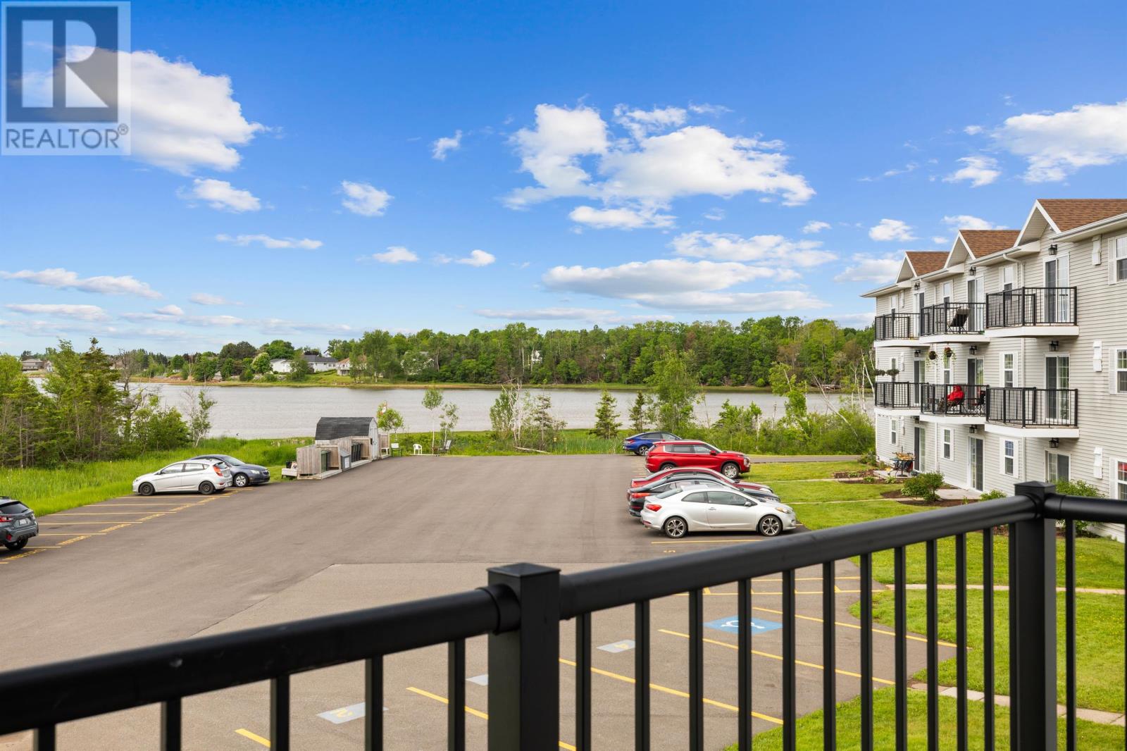 Photo 2 of 11 22 Waterview Heights, Charlottetown PE