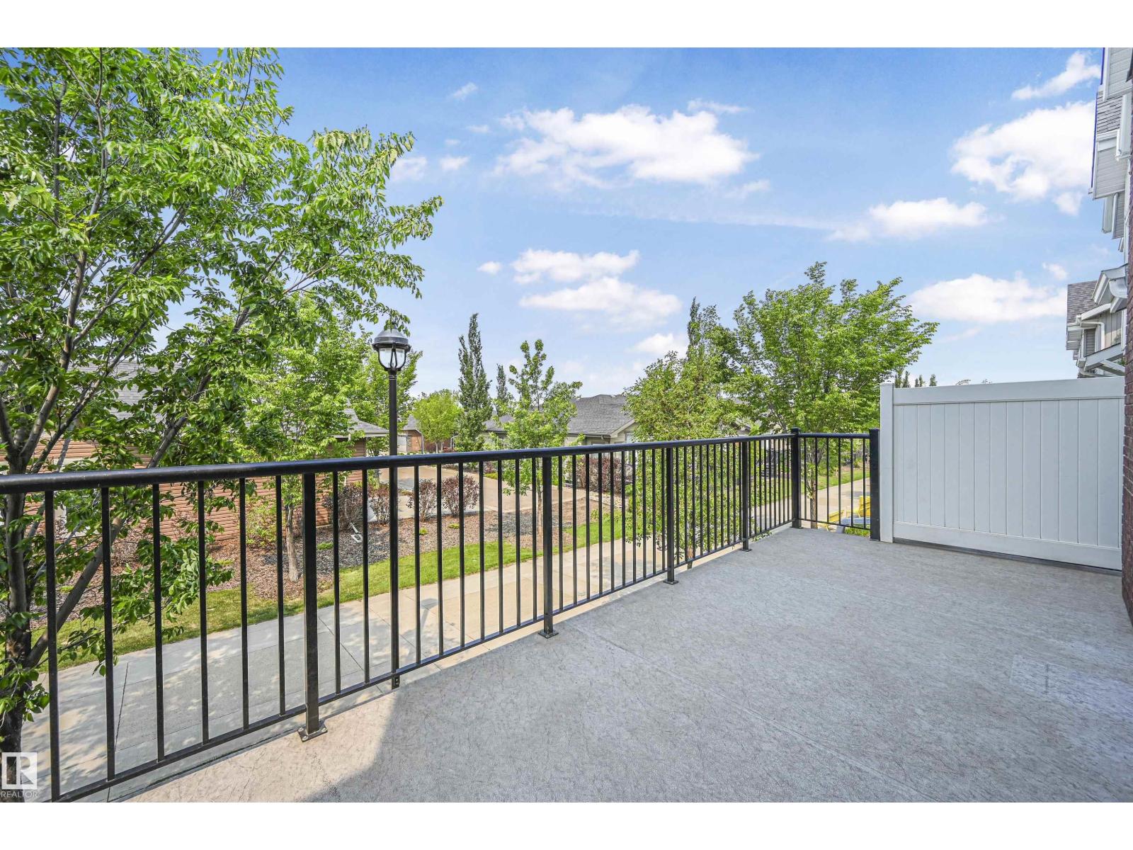 Photo 2 of 137 2336 Aspen Tr, Sherwood Park AB