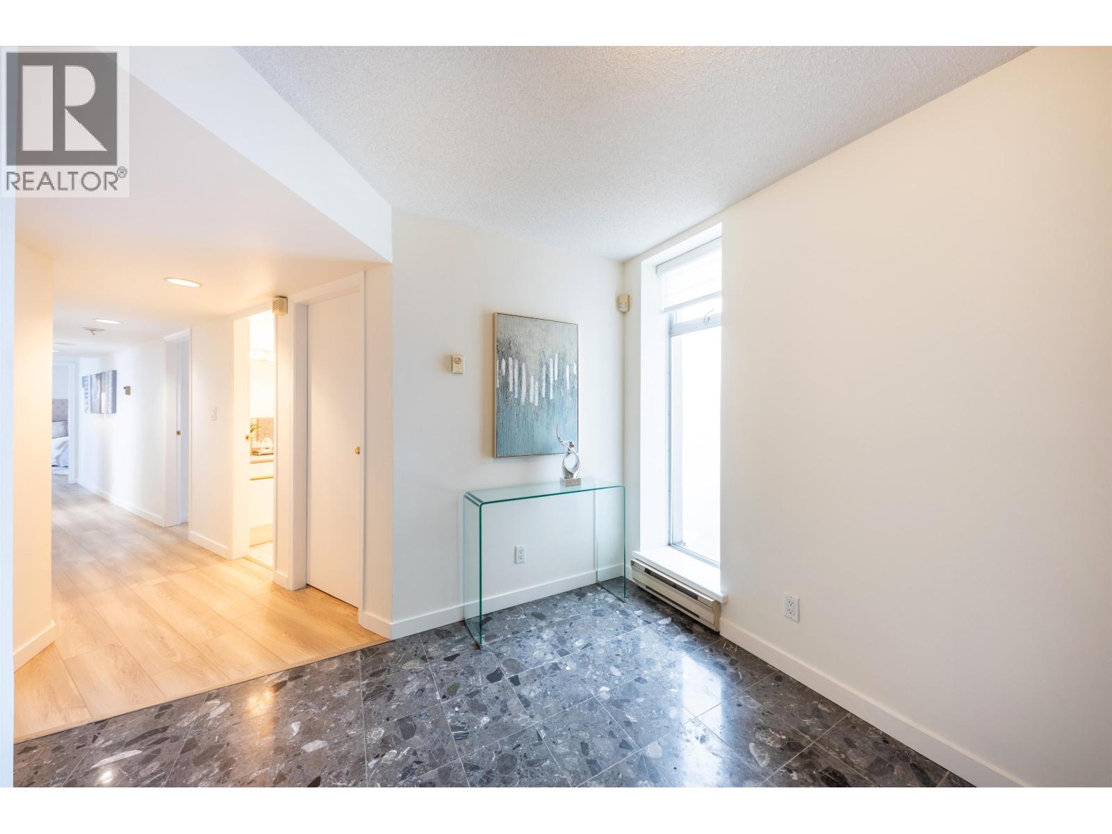 Photo 7 of 1407 8 Laguna Court, New Westminster BC